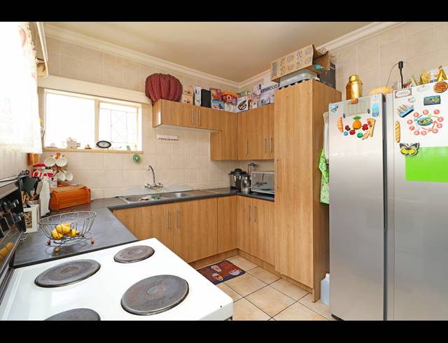 3 BEDROOM TOWNHOUSE FOR SALE IN BLACKHEATH